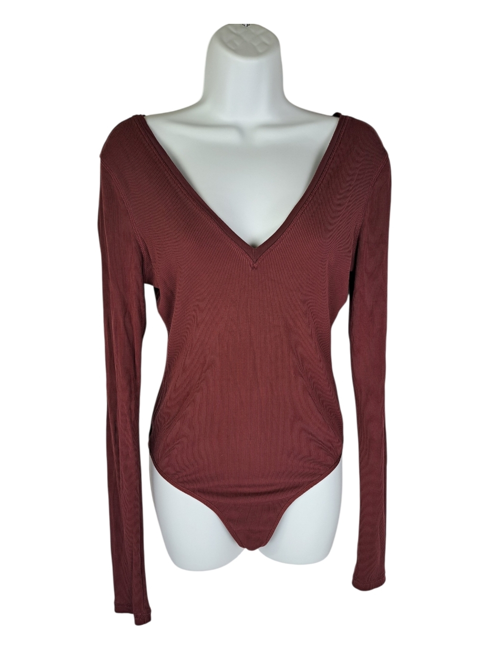 Aritzia Wilfred Burgundy Ribbed Long-Sleeve Bodysuit